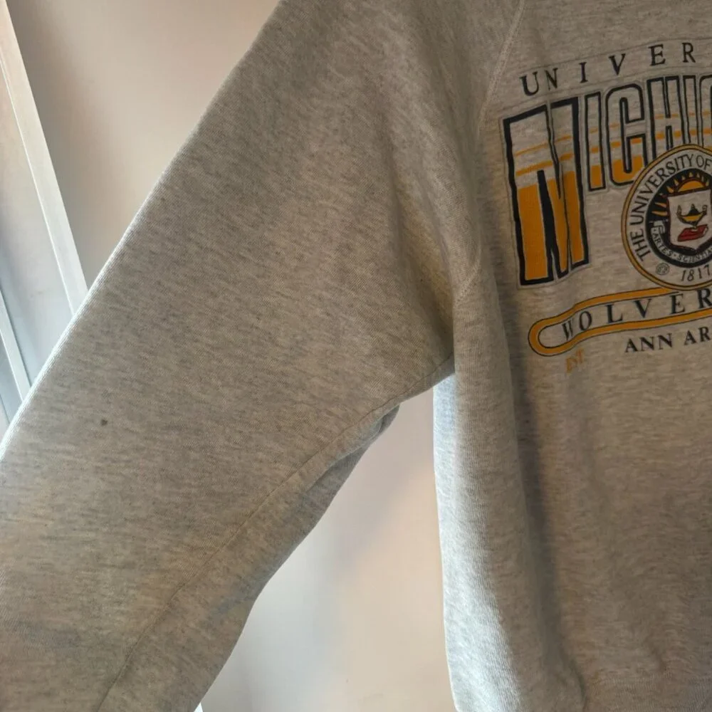 University Of Michigan Vintage Collectible Sweatshirt Size XL